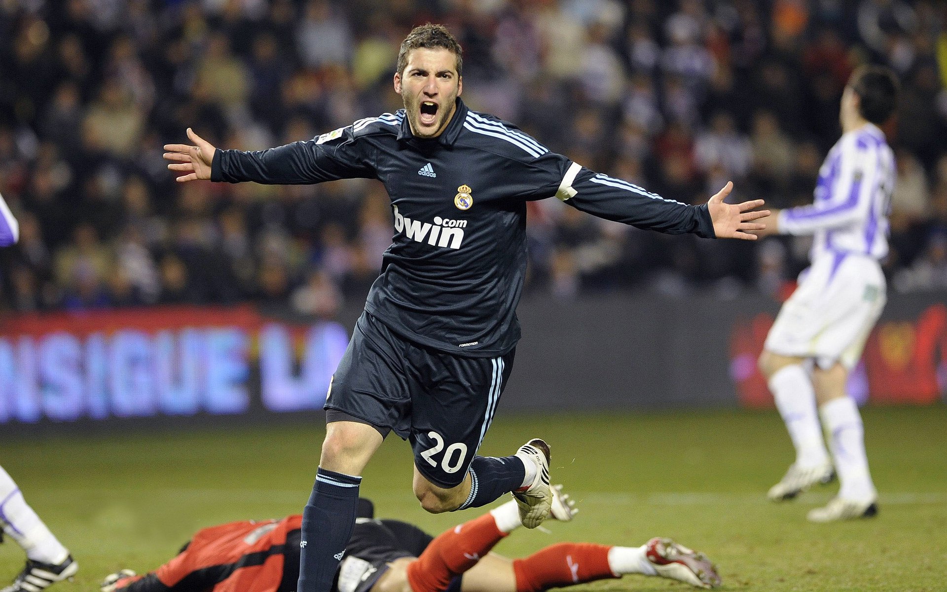 本土教练战术系统缺乏国际化视角，本土教练怎么了