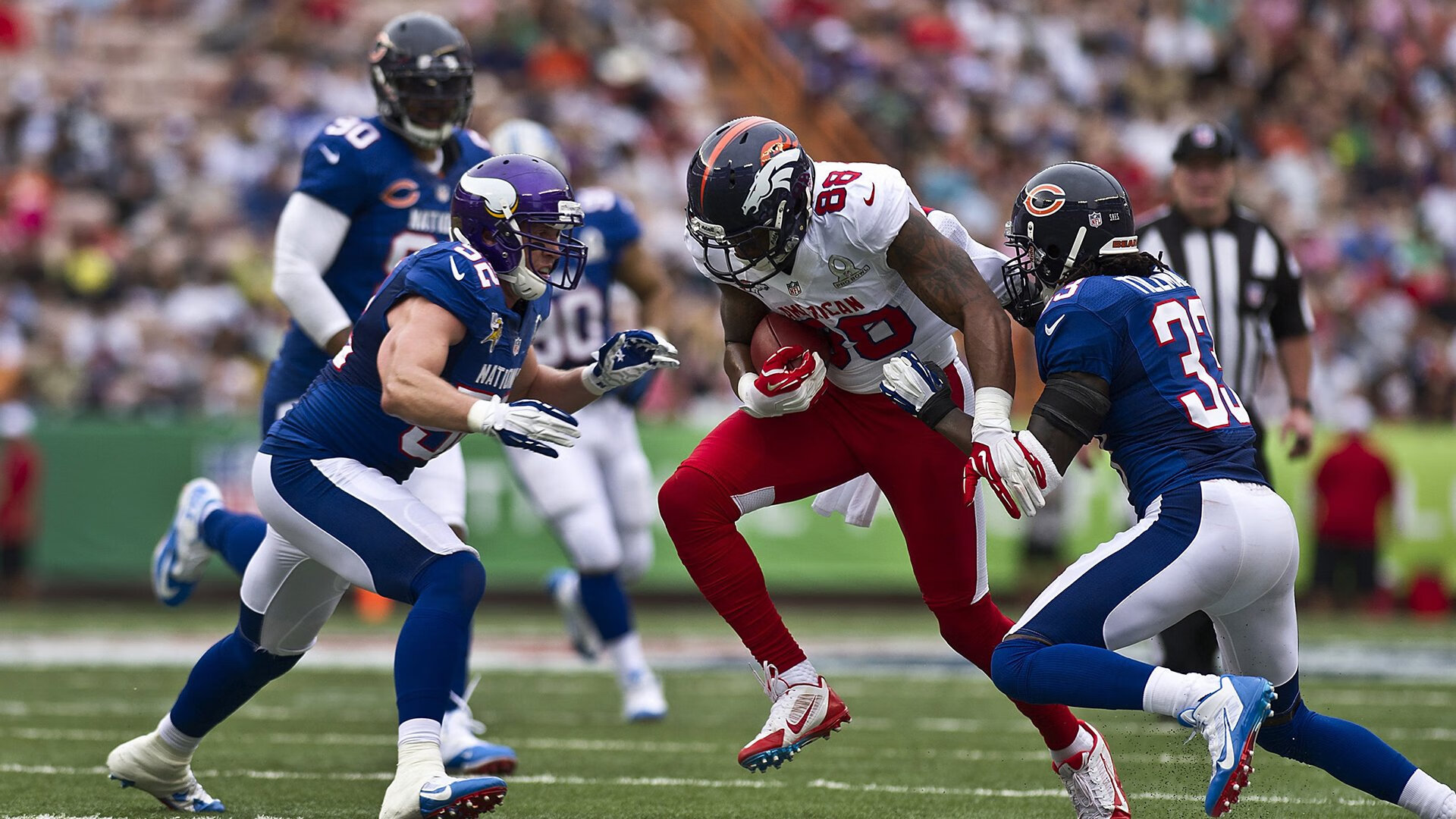 太阳宣布布克晋升为队内副队长，太阳队布客