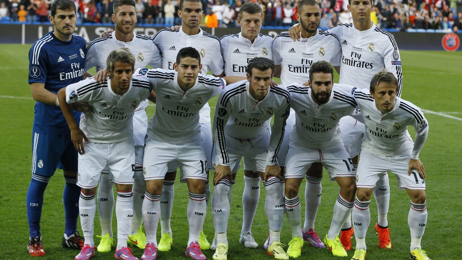 达米恩·麦肯齐:凭借超强的速度和精准的跑位,成为全黑队的进攻利器